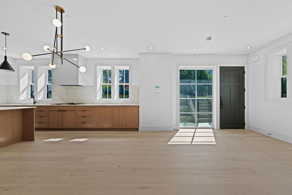 6851 Cypress Street, Vancouver, BC