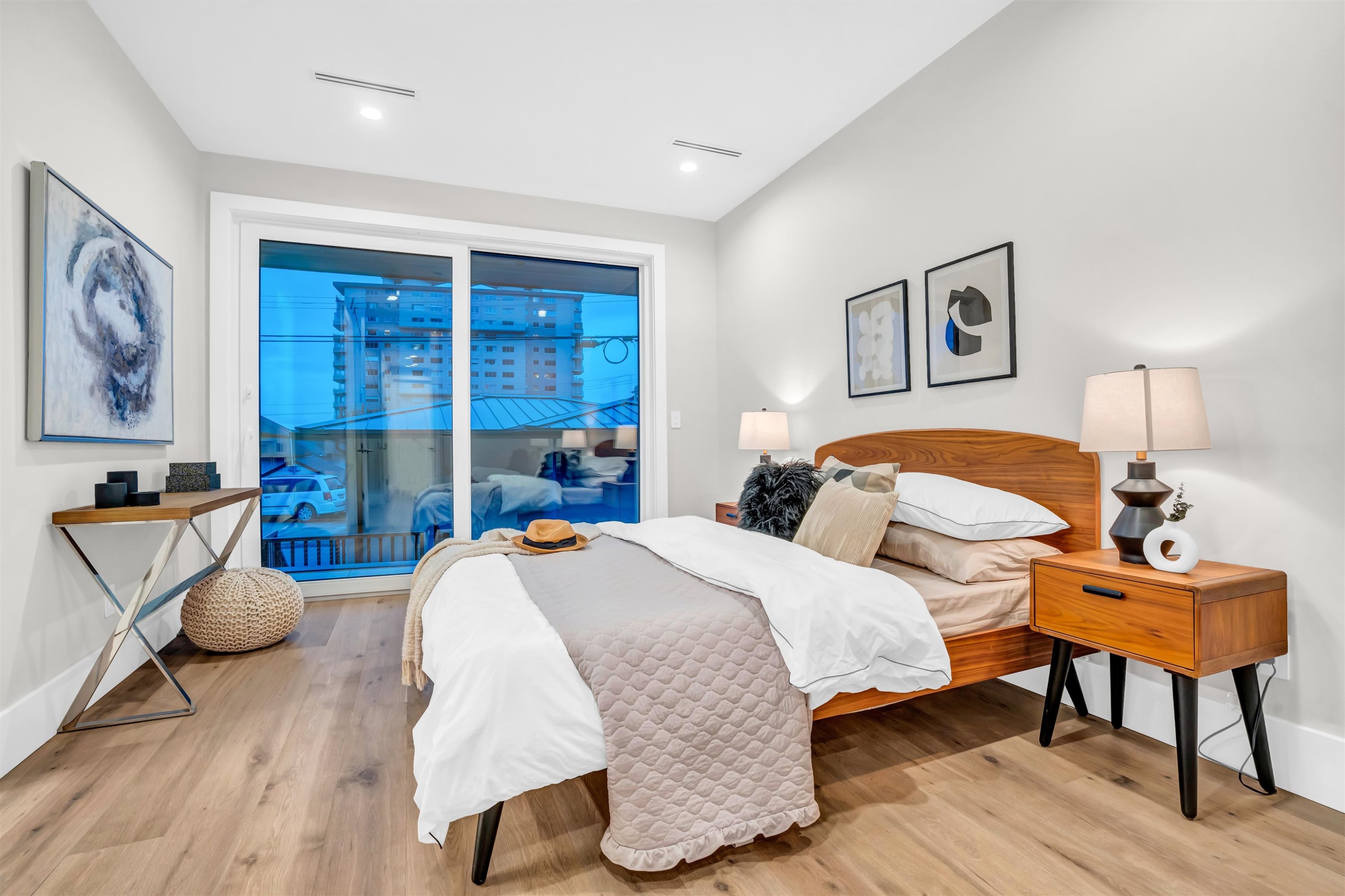 2380 Marine Drive, West Vancouver, BC