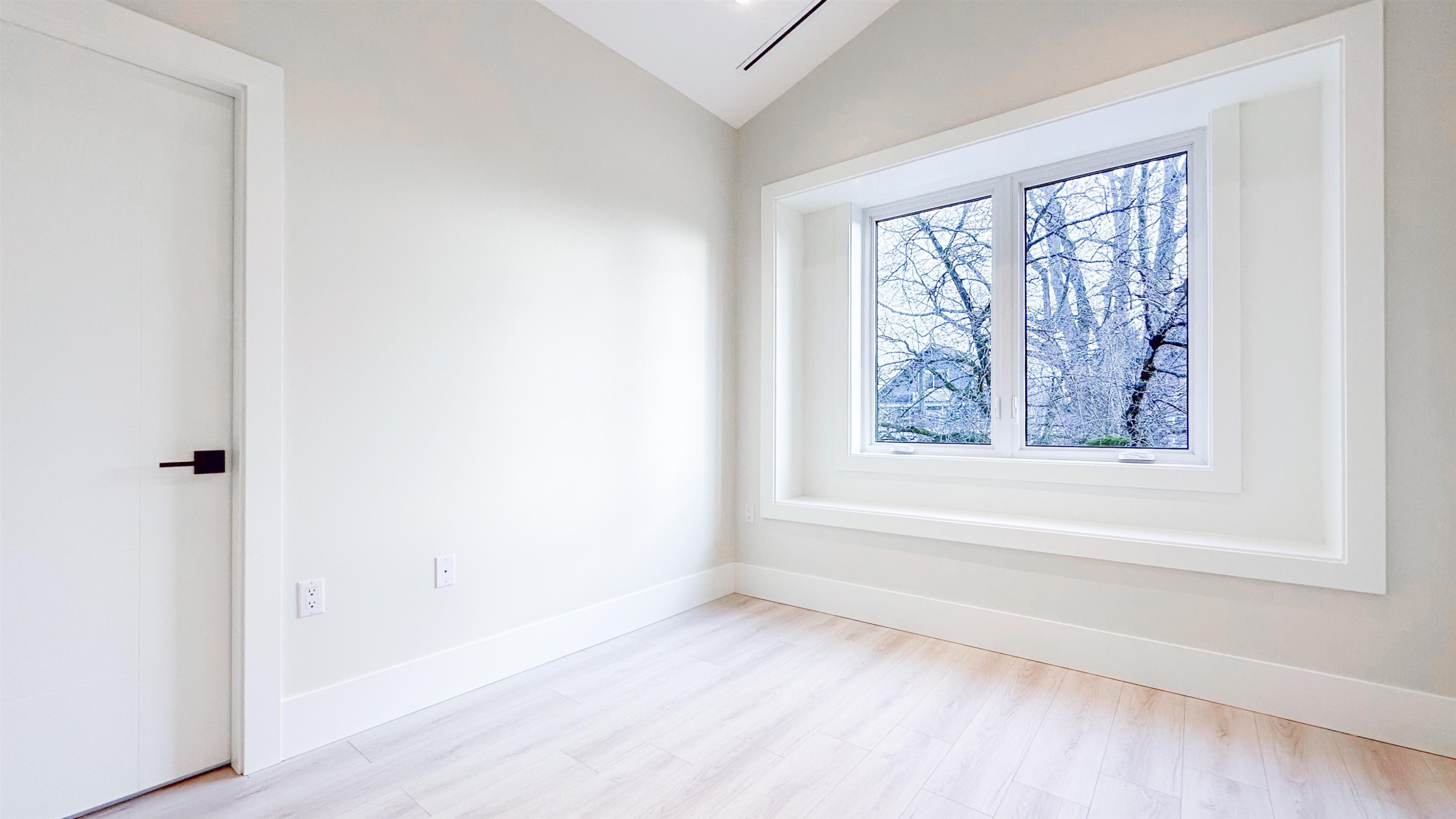 2373 7Th Avenue W, Vancouver, BC