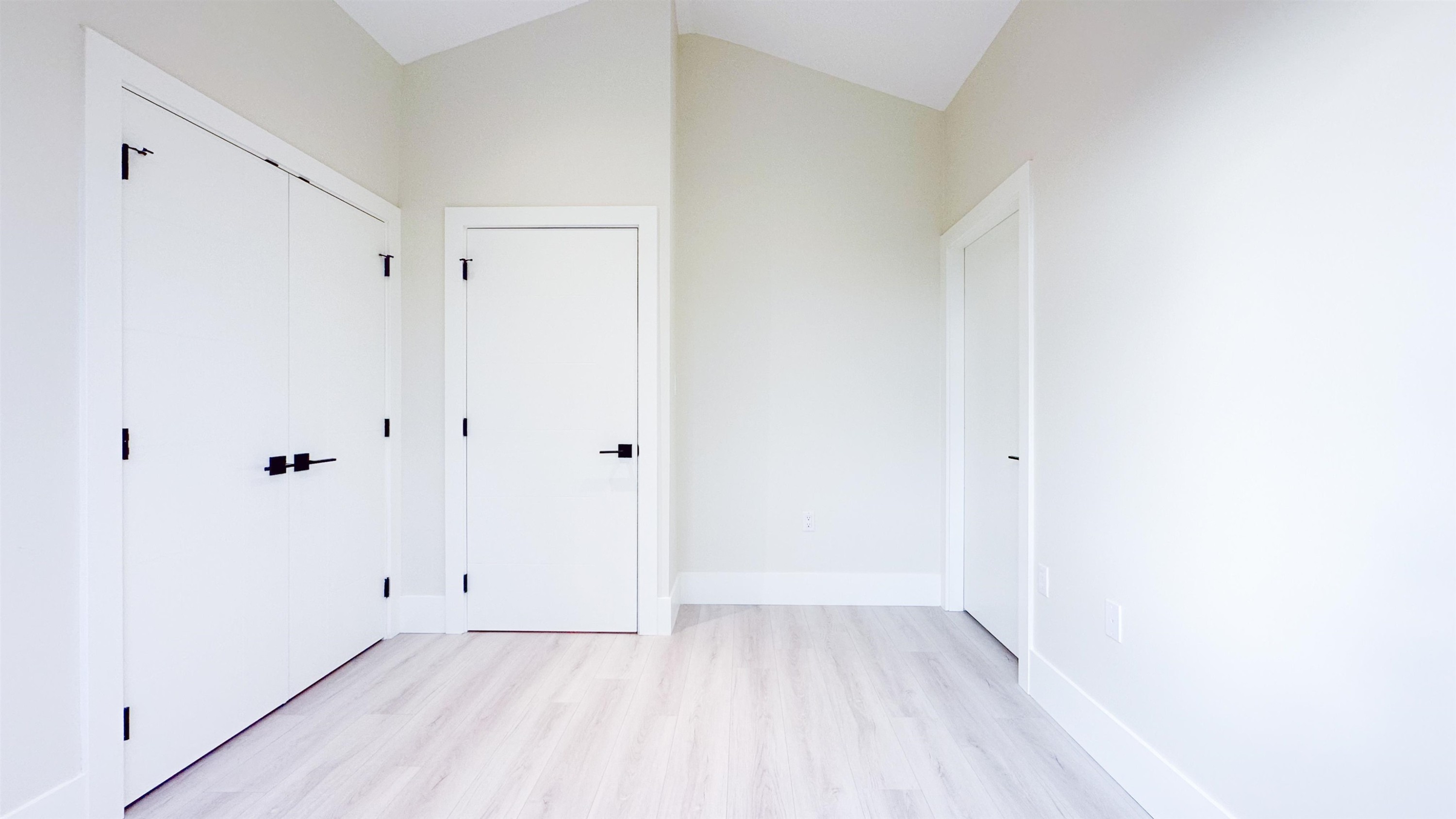 2373 7Th Avenue W, Vancouver, BC