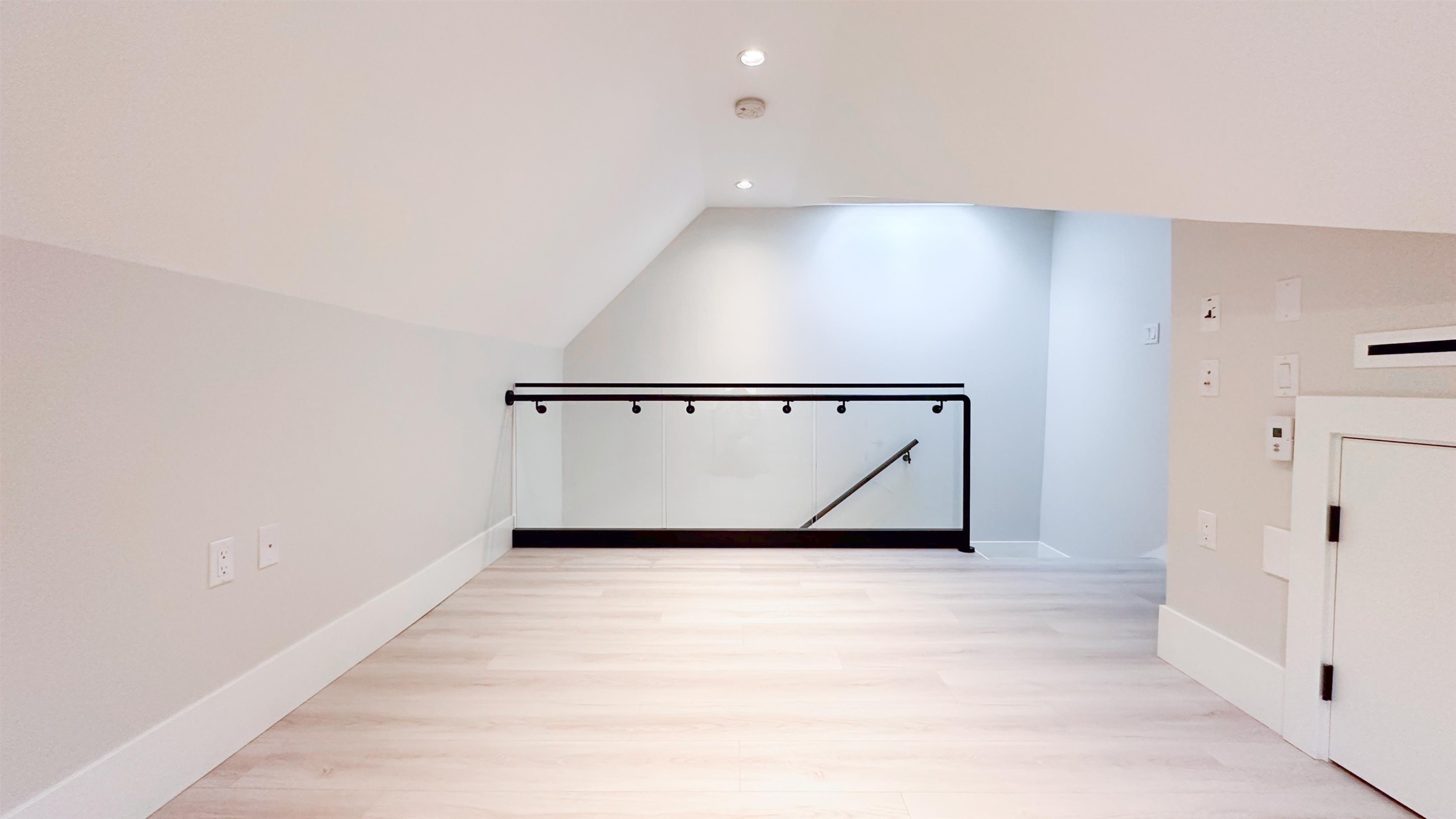 2373 7Th Avenue W, Vancouver, BC