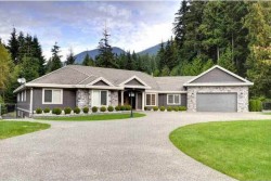 815 Spence Way Anmore, BC V3H 5H4