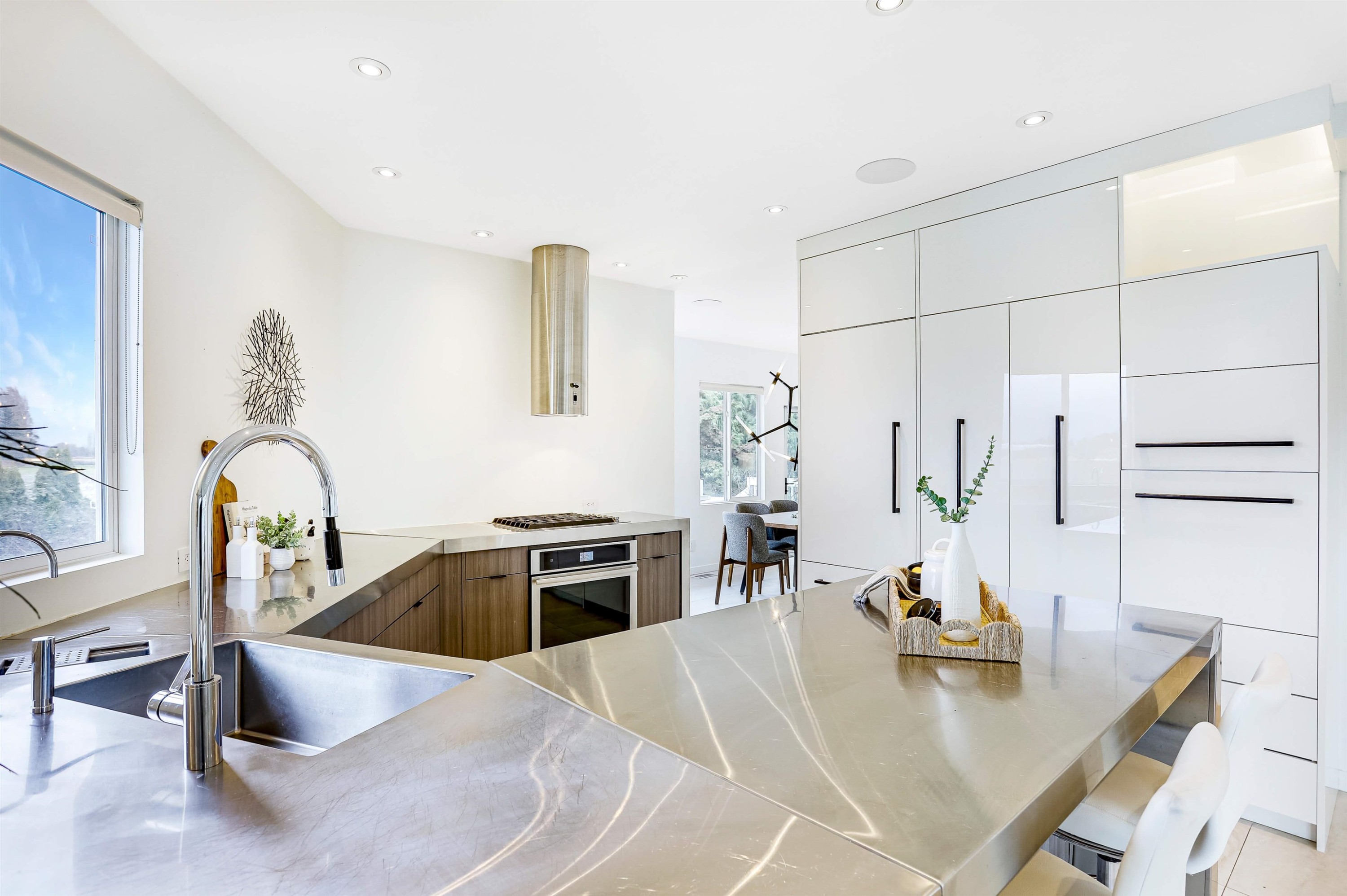 6371 London Road, Richmond, BC