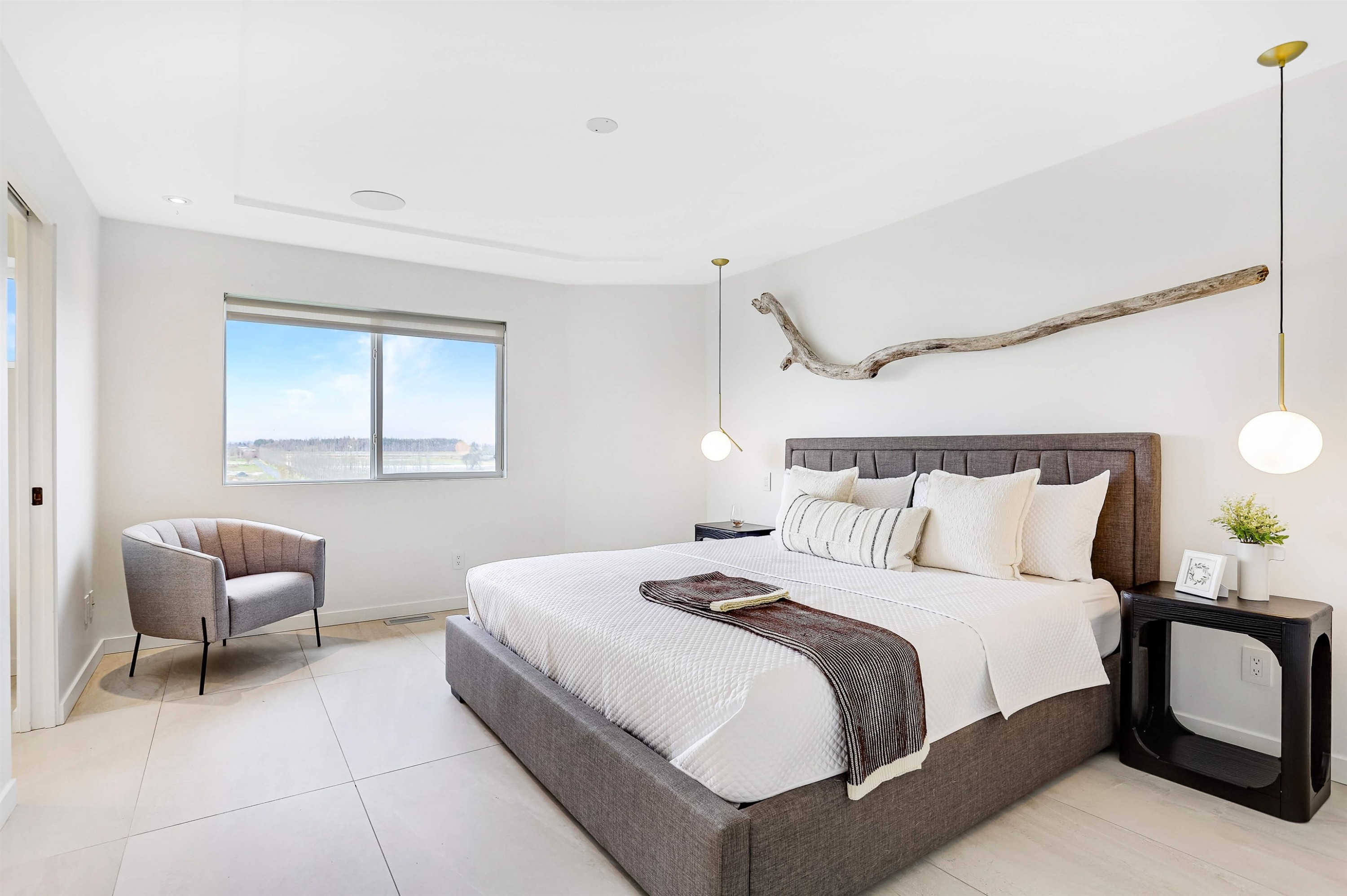 6371 London Road, Richmond, BC