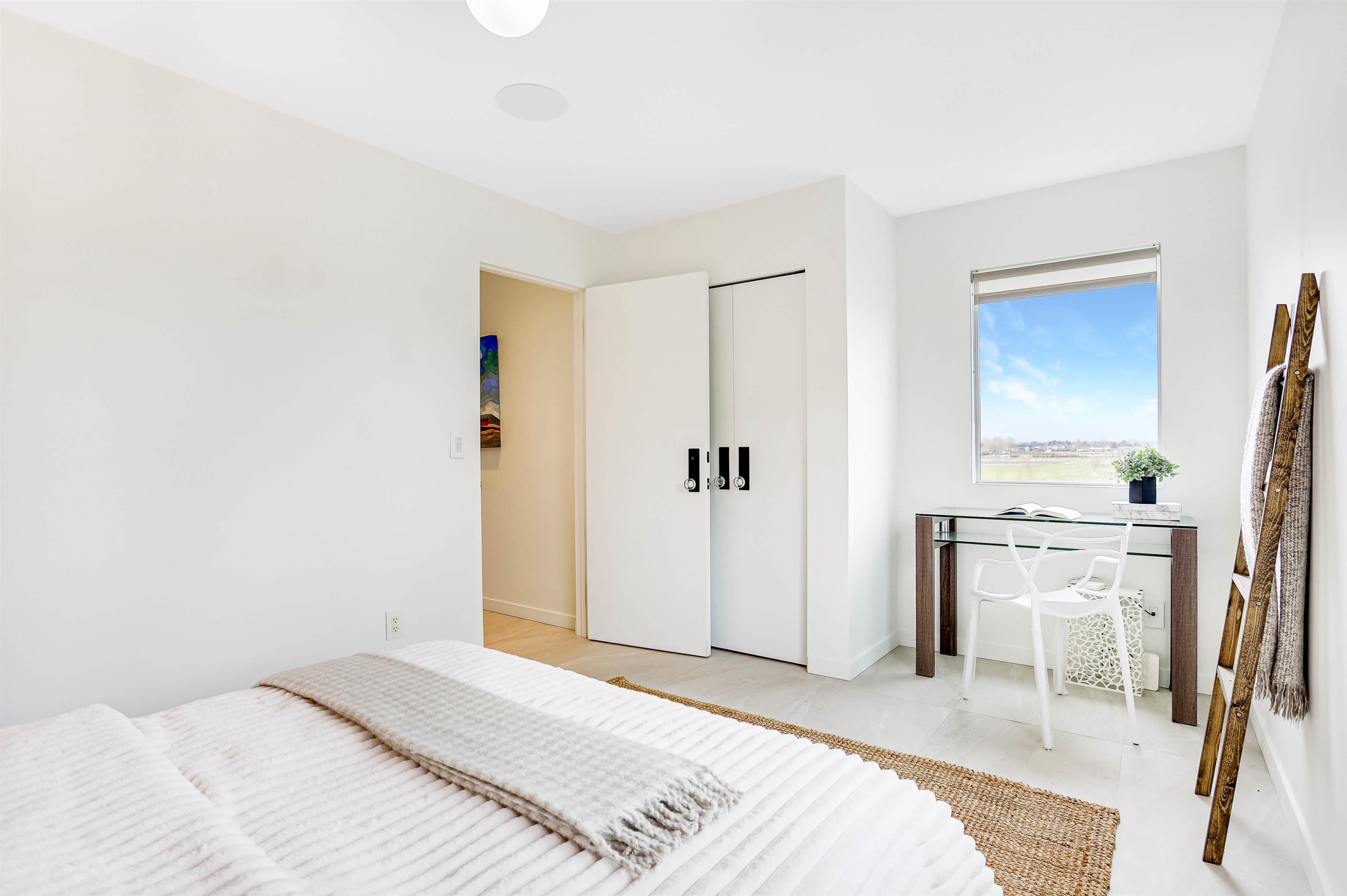 6371 London Road, Richmond, BC