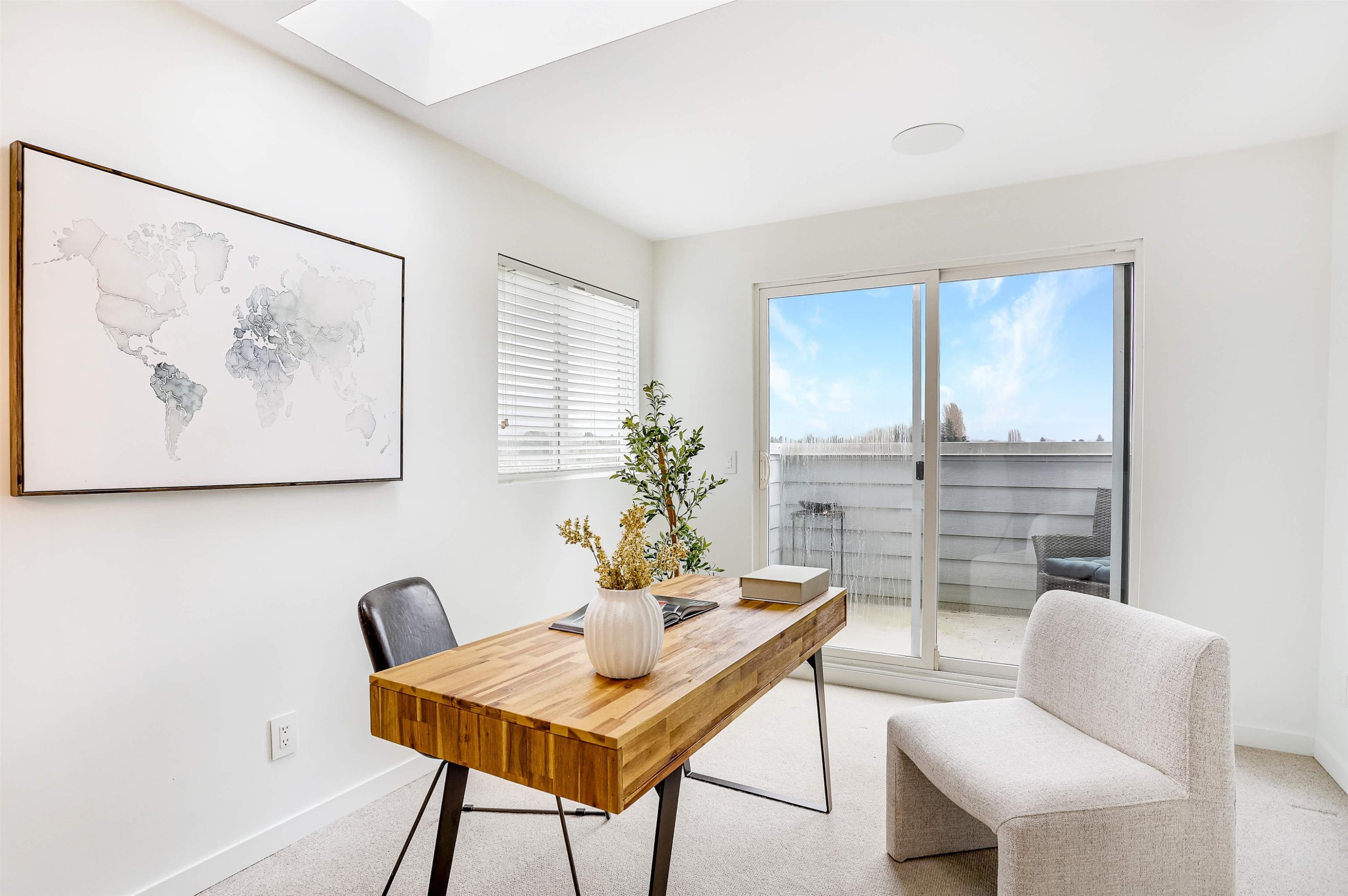 6371 London Road, Richmond, BC