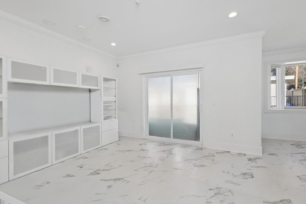 2709 37Th Avenue W, Vancouver, BC