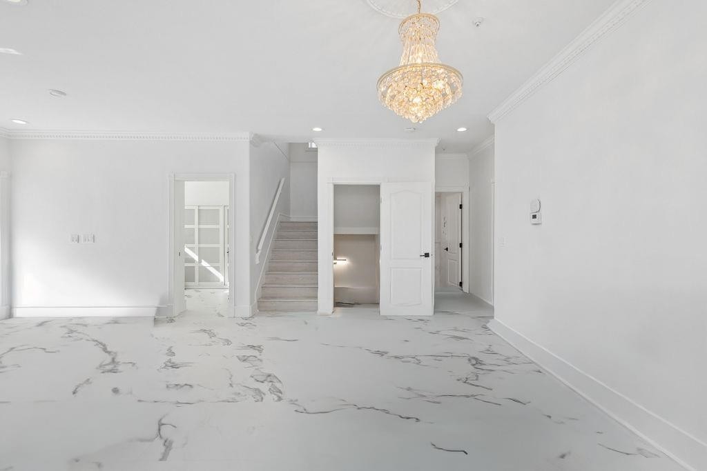 2709 37Th Avenue W, Vancouver, BC