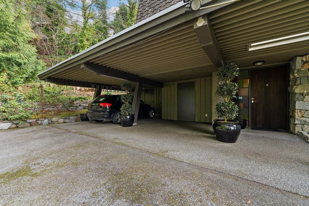 6035 Eagleridge Drive, West Vancouver, BC