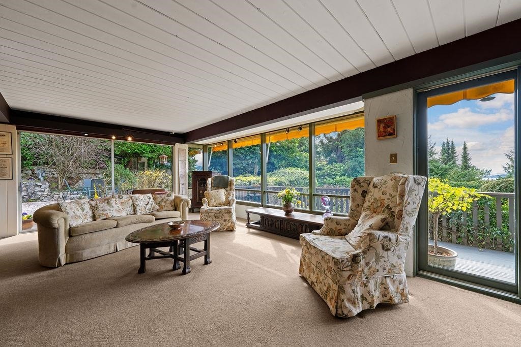 6035 Eagleridge Drive, West Vancouver, BC