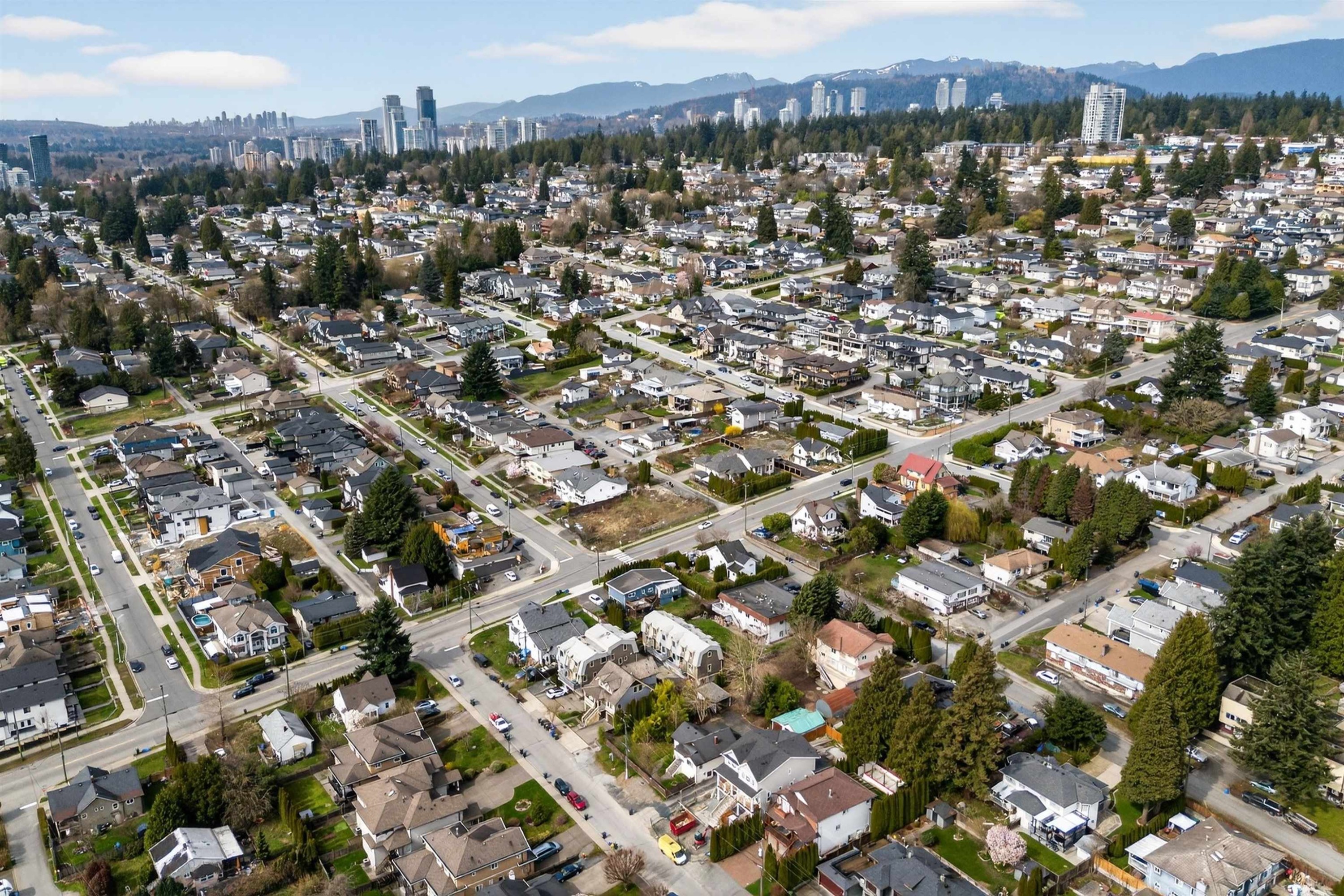 1114 Hachey Avenue, Coquitlam, BC