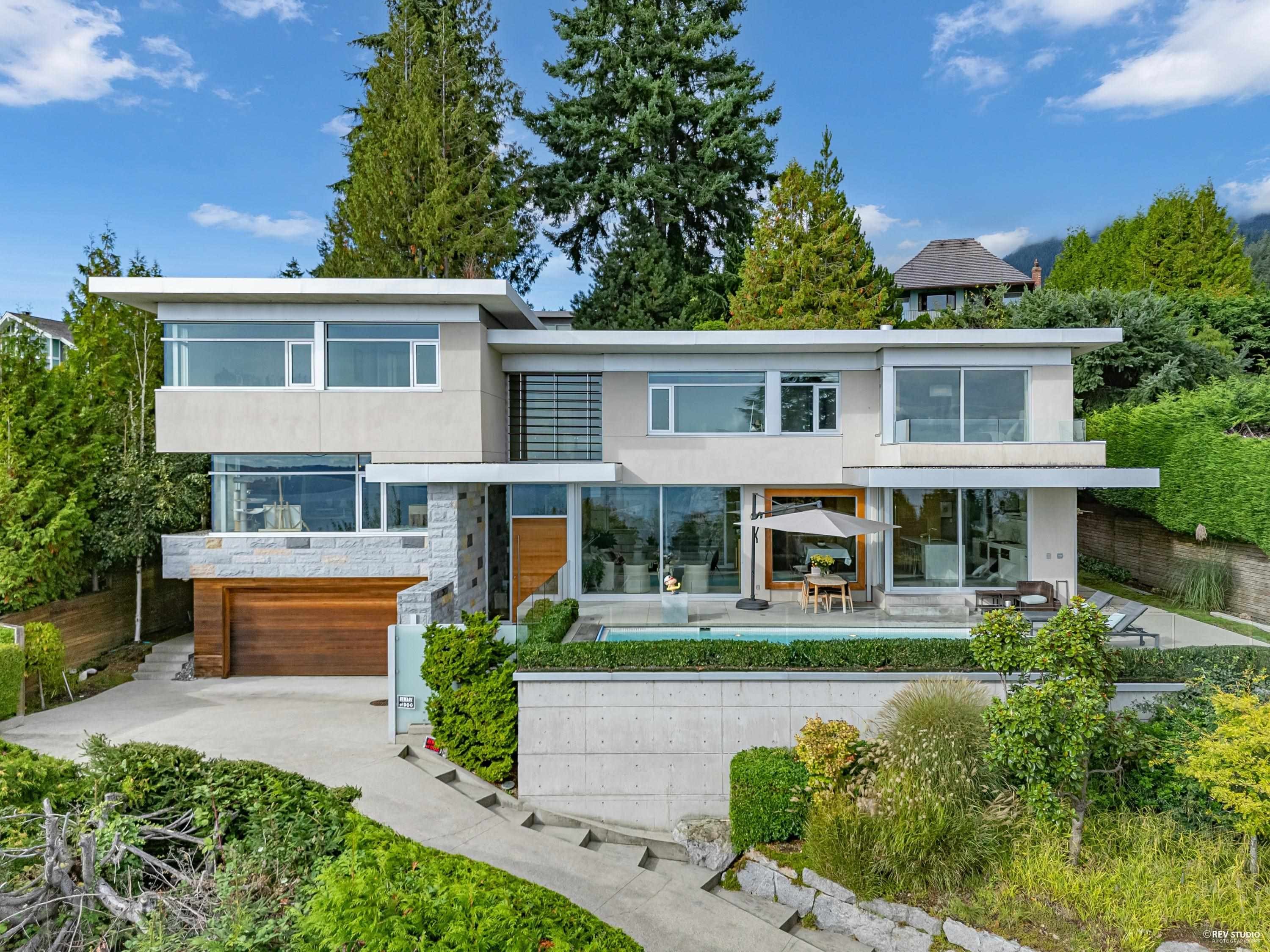 4313 Rockridge Road, West Vancouver, BC