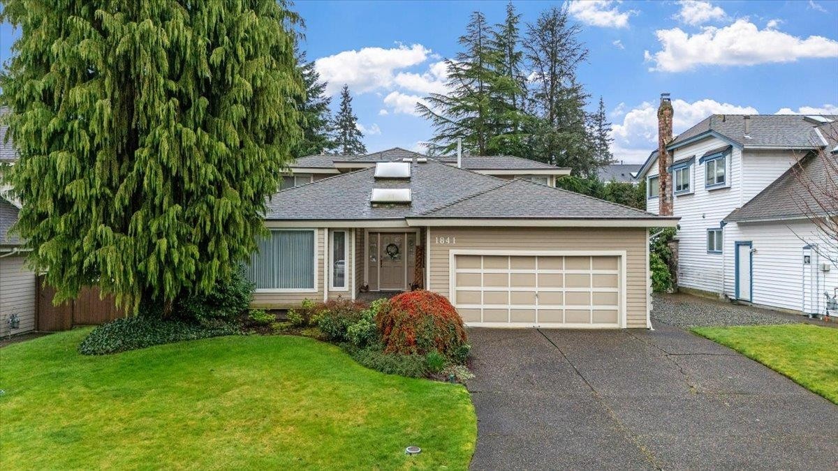 1841 Walnut Crescent, Coquitlam, BC