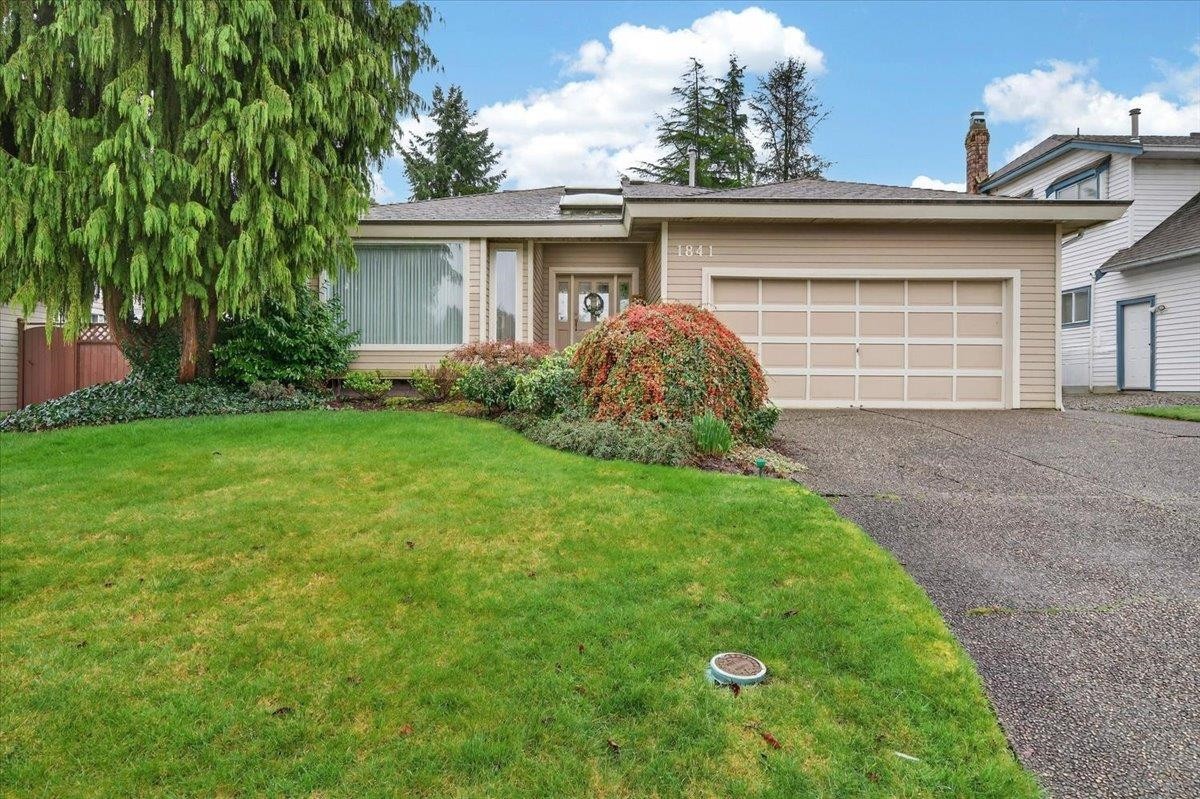 1841 Walnut Crescent, Coquitlam, BC