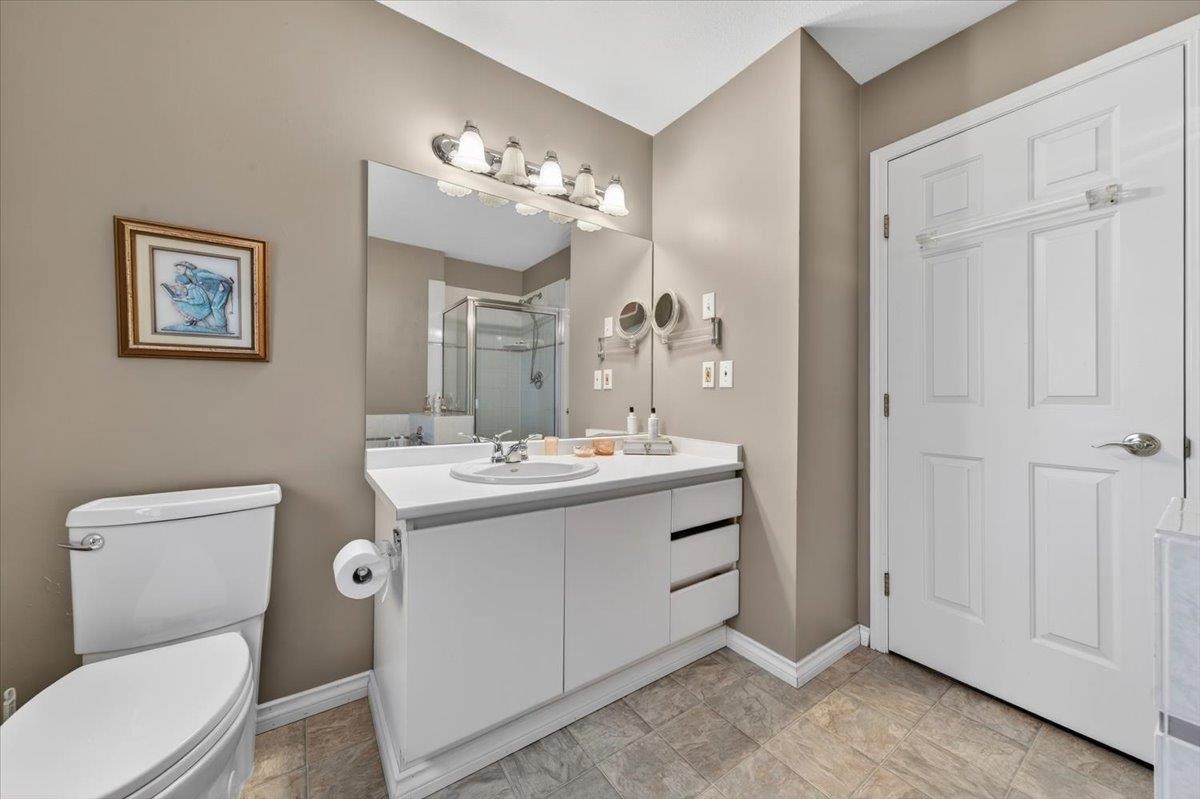 1841 Walnut Crescent, Coquitlam, BC