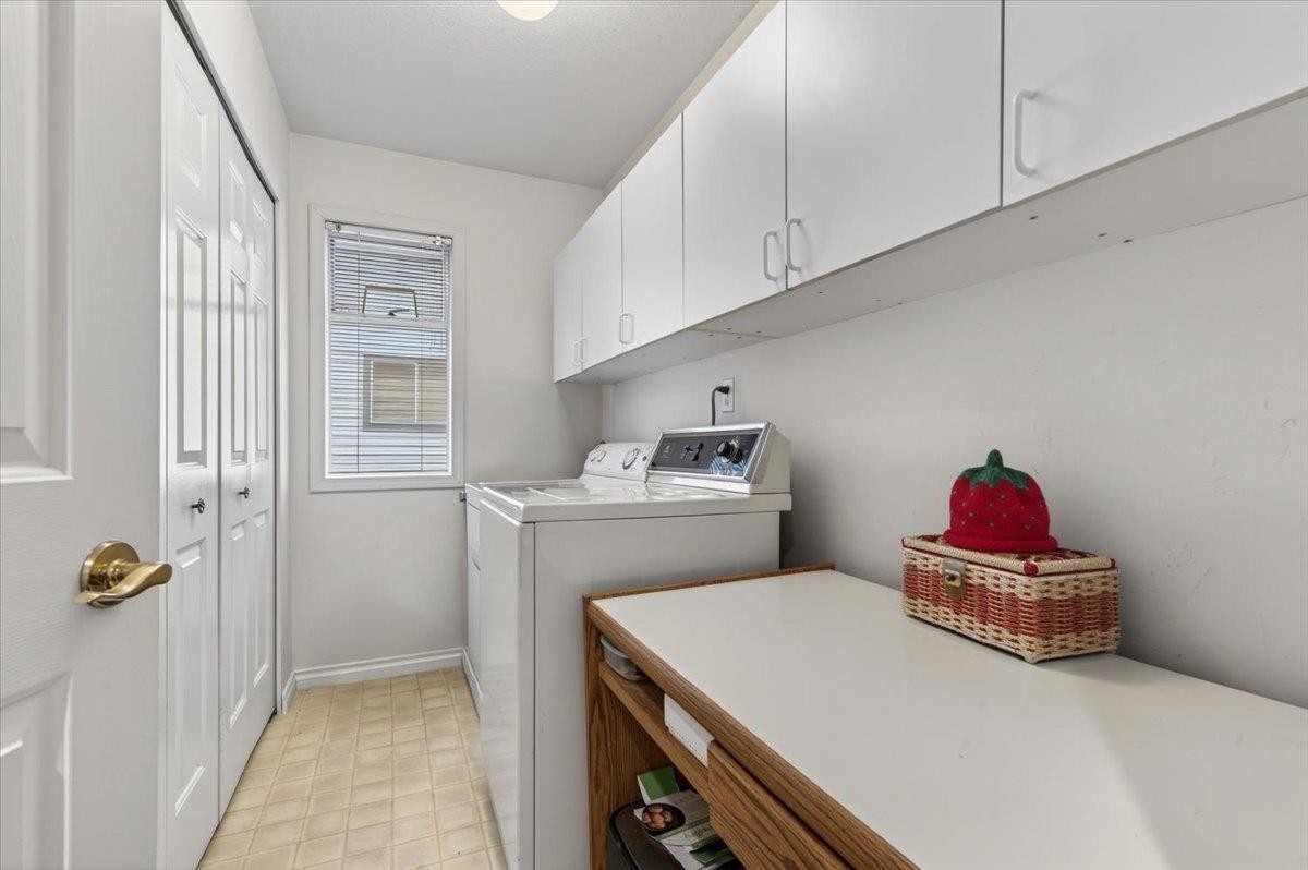 1841 Walnut Crescent, Coquitlam, BC