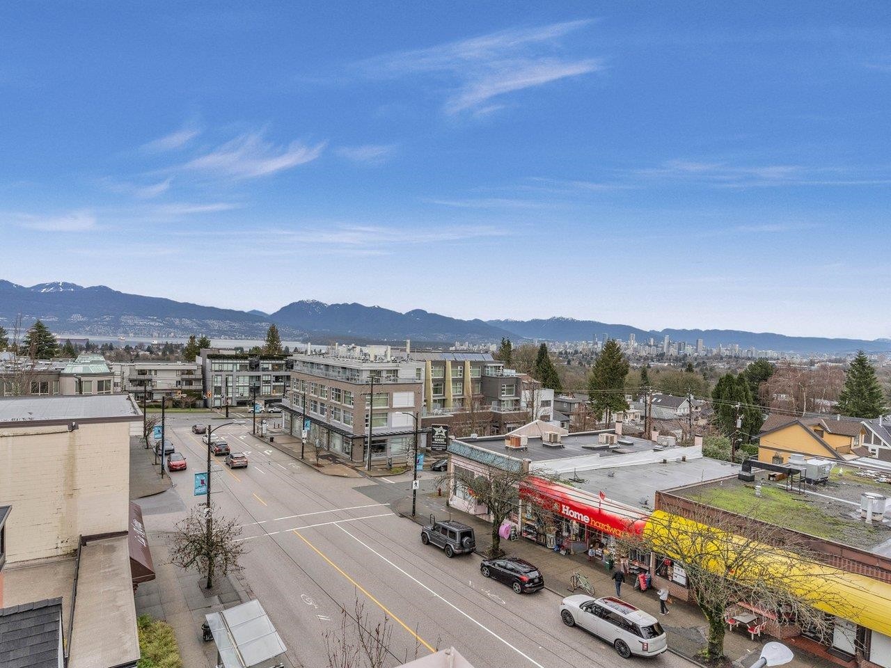 102-3349 Dunbar Street, Vancouver, BC