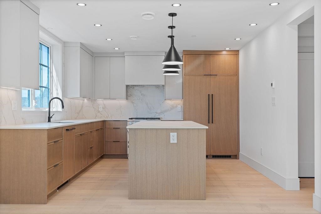 6853 Cypress Street, Vancouver, BC