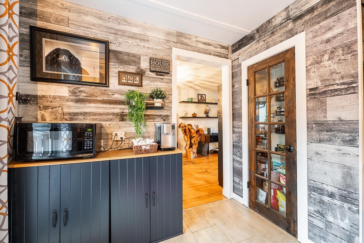 635 Midvale Street, Coquitlam, BC