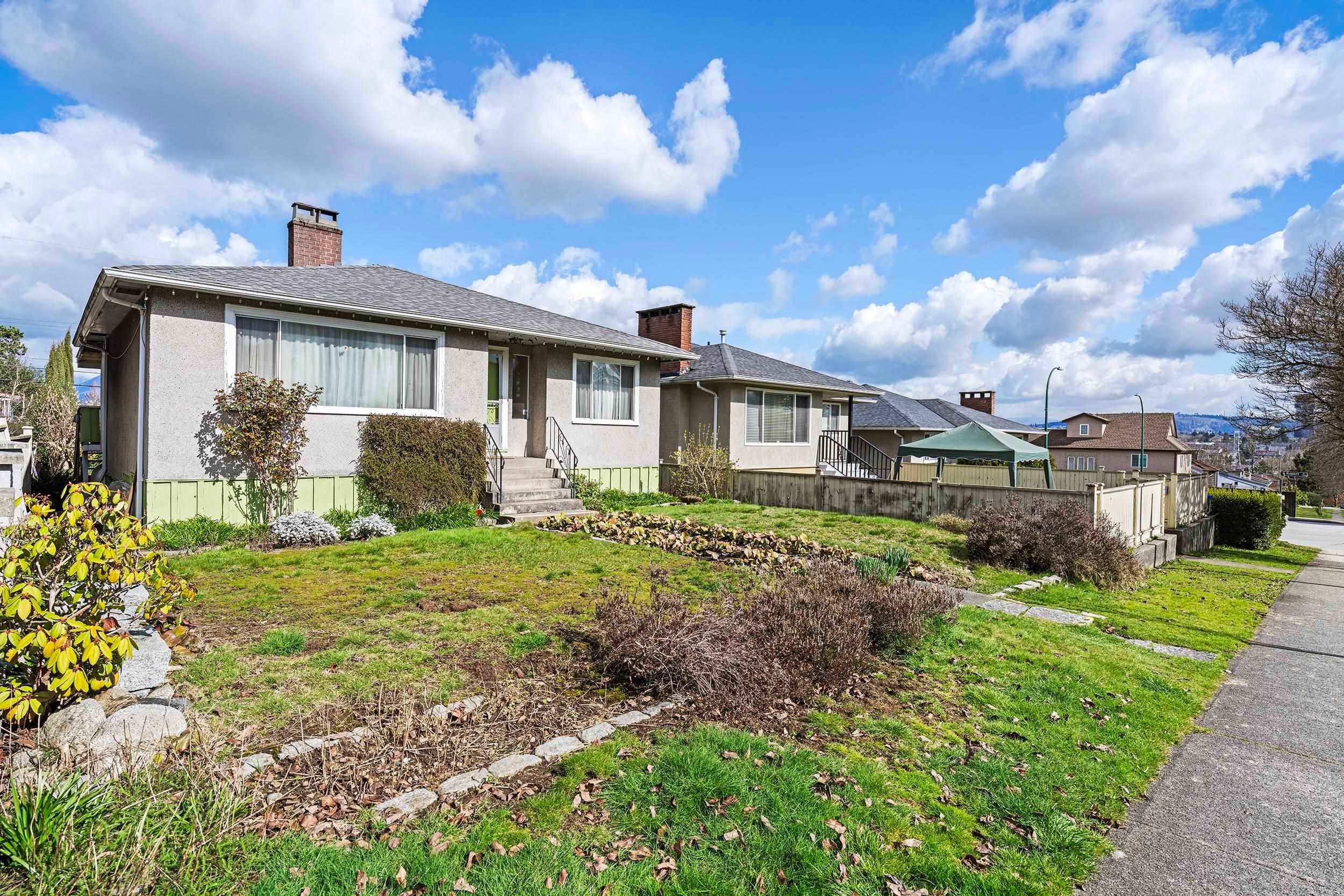 3281 2Nd Avenue E, Vancouver, BC
