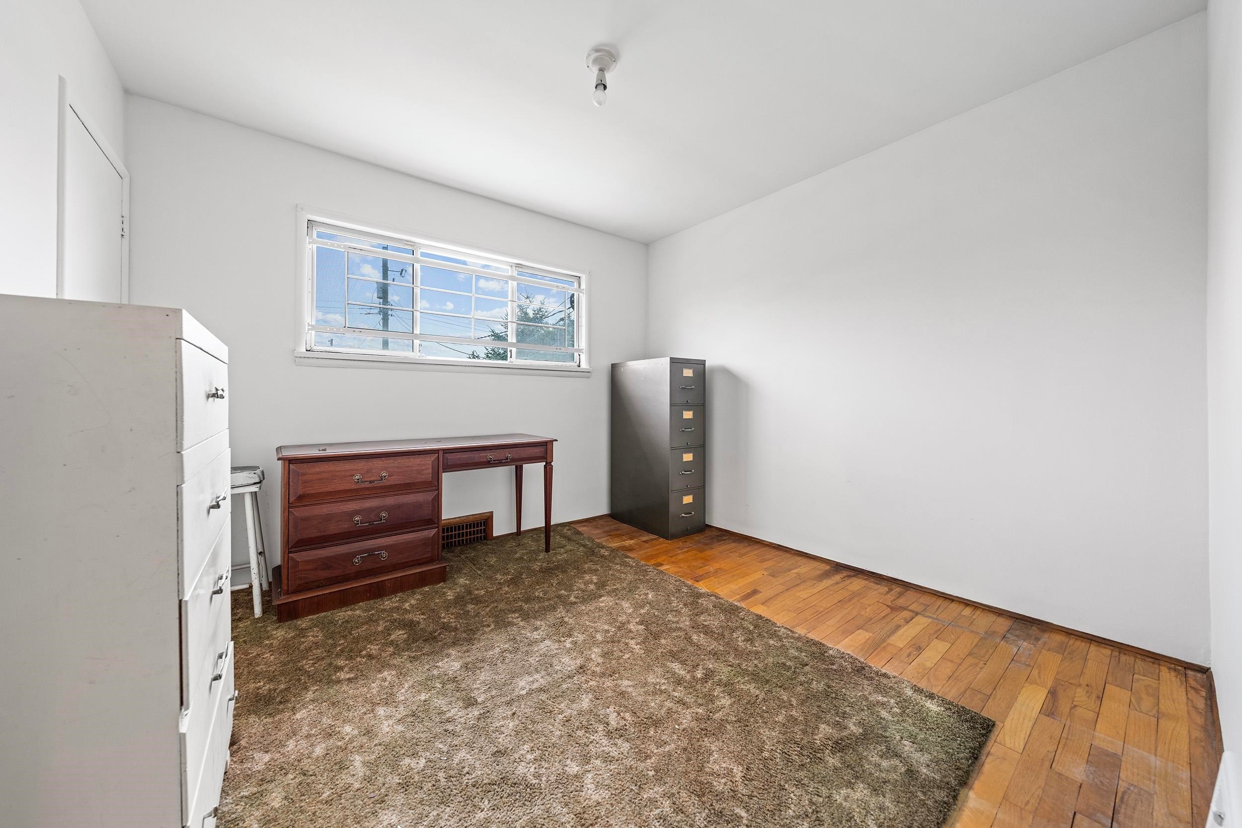 3281 2Nd Avenue E, Vancouver, BC