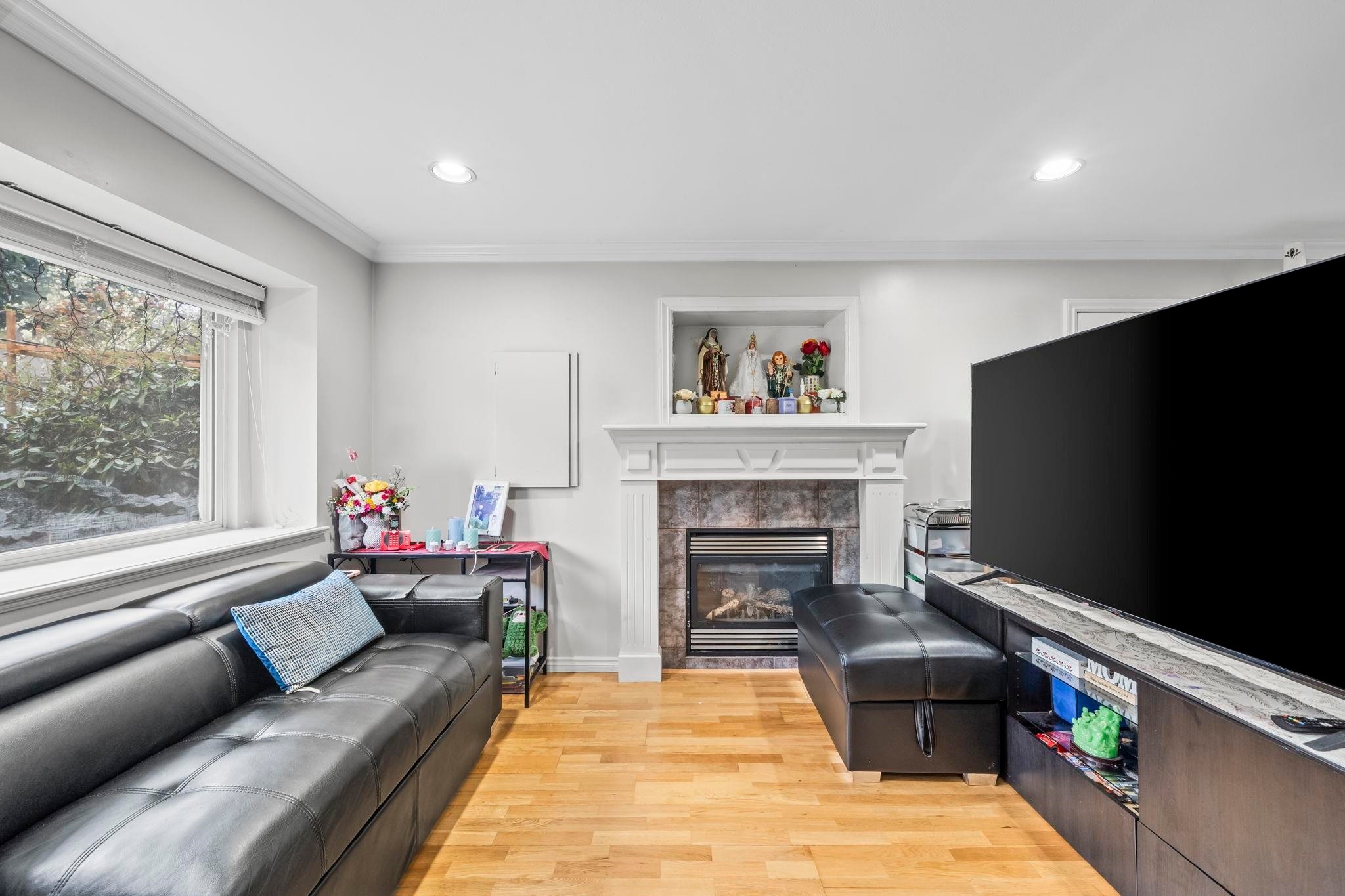 6071 Sprott Street, Burnaby, BC