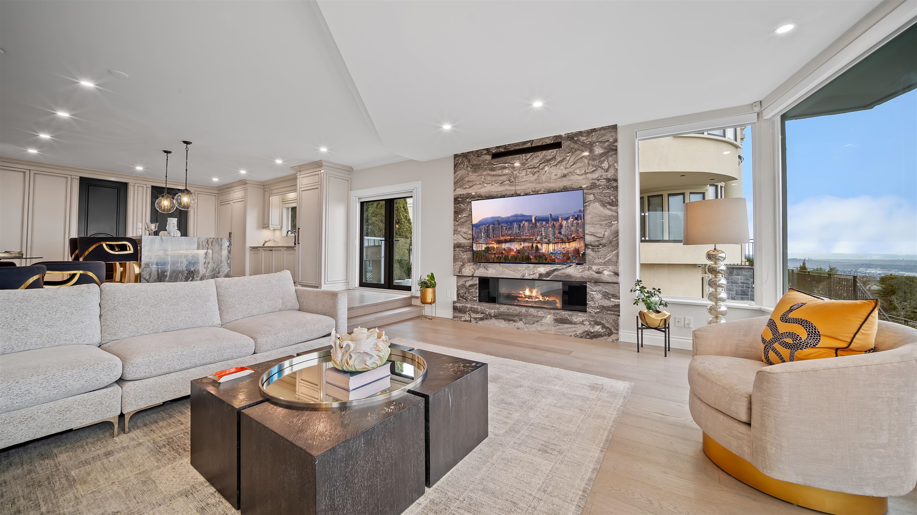 1439 Chippendale Road, West Vancouver, BC
