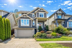 22822 136 Avenue Maple Ridge, BC V4R 0B3