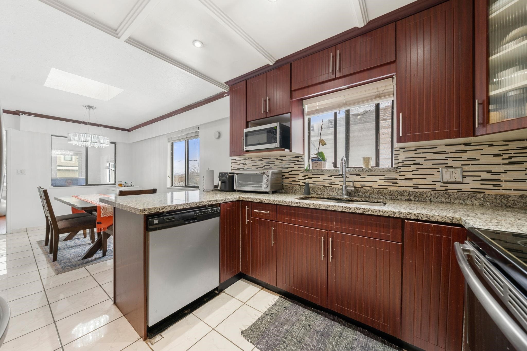 7882 Windsor Street, Vancouver, BC