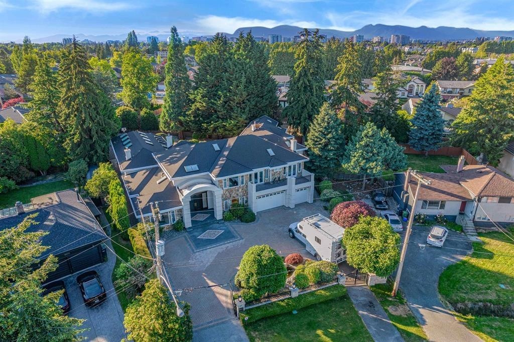 8231 Bowcock Road, Richmond, BC