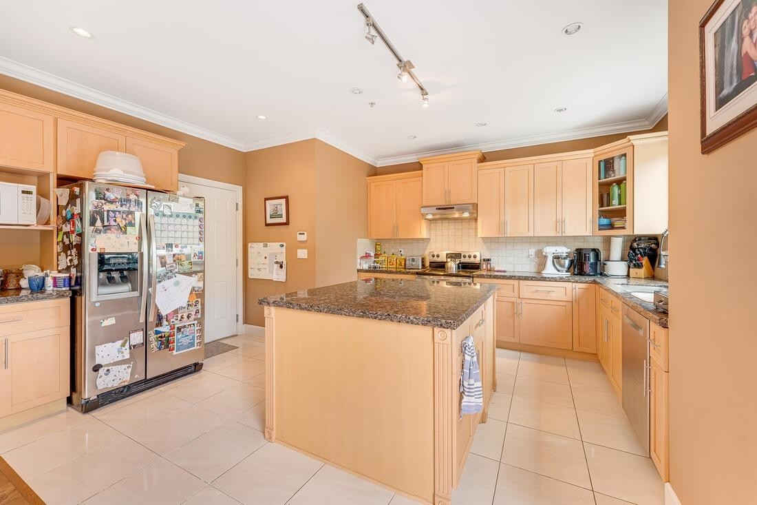 4027 Joseph Place, Port Coquitlam, BC