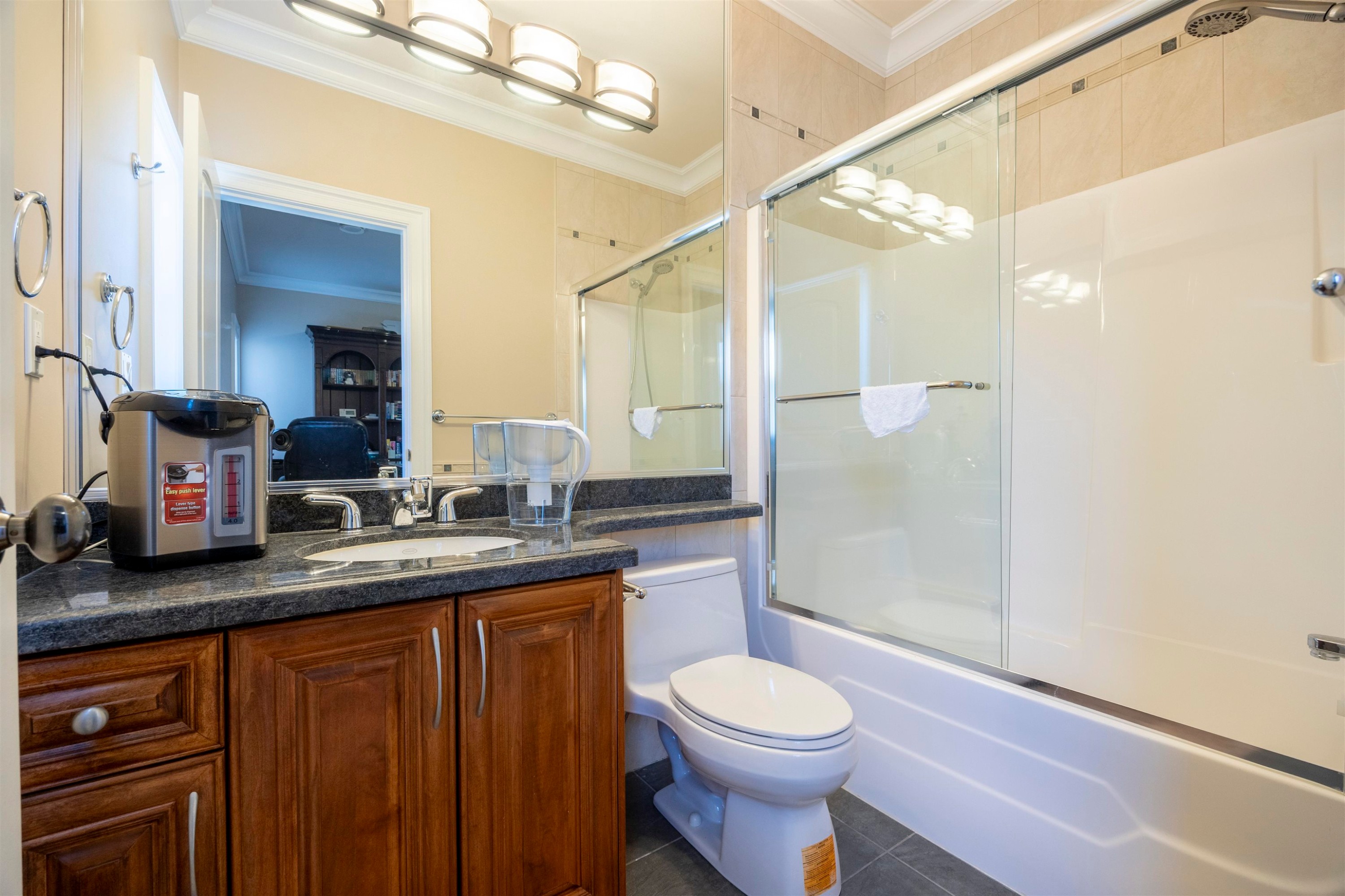 6860 Donald Road, Richmond, BC