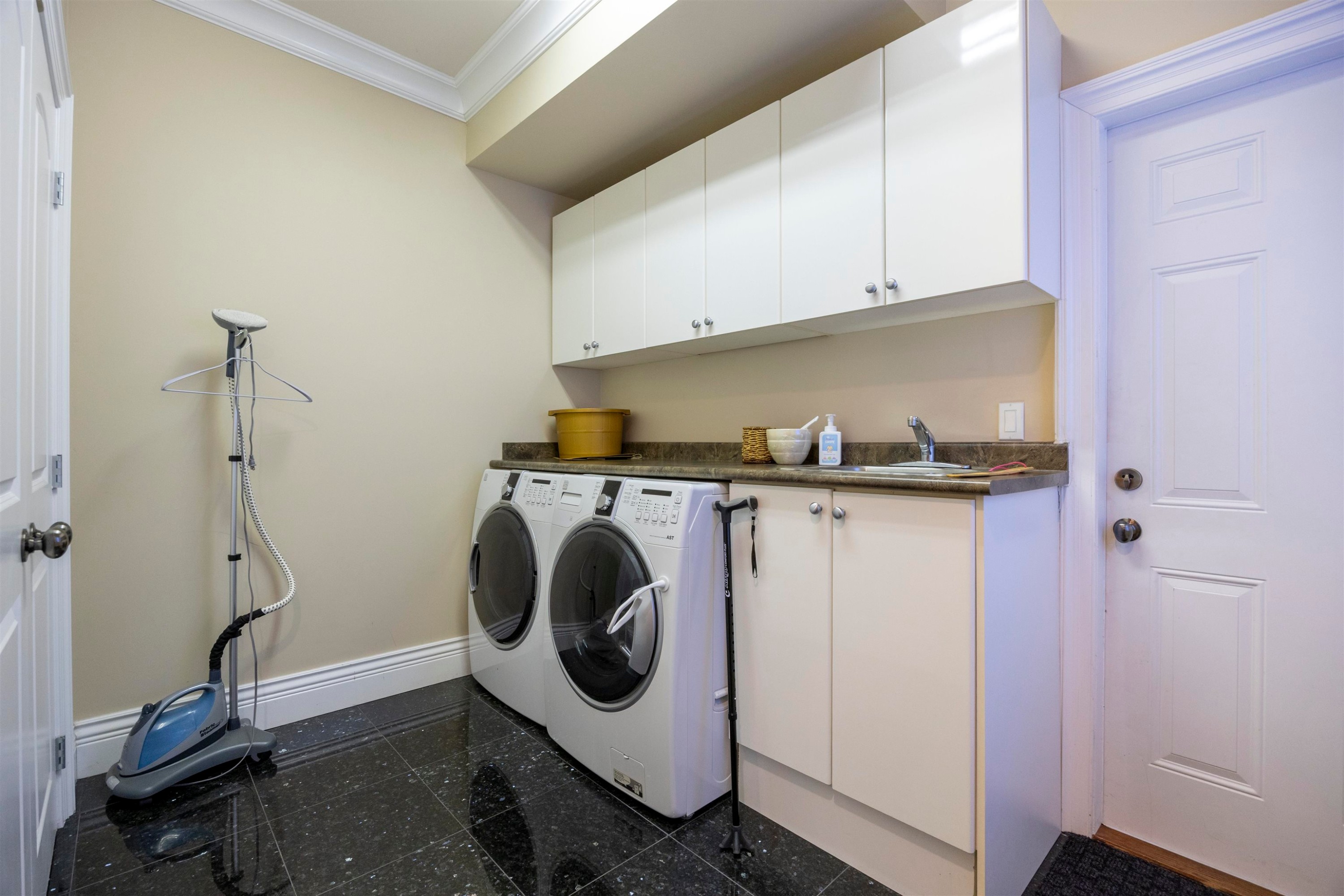 6860 Donald Road, Richmond, BC