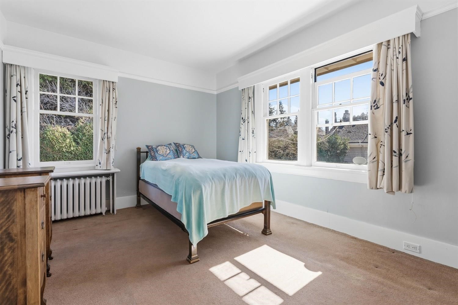 1570 36Th Avenue W, Vancouver, BC