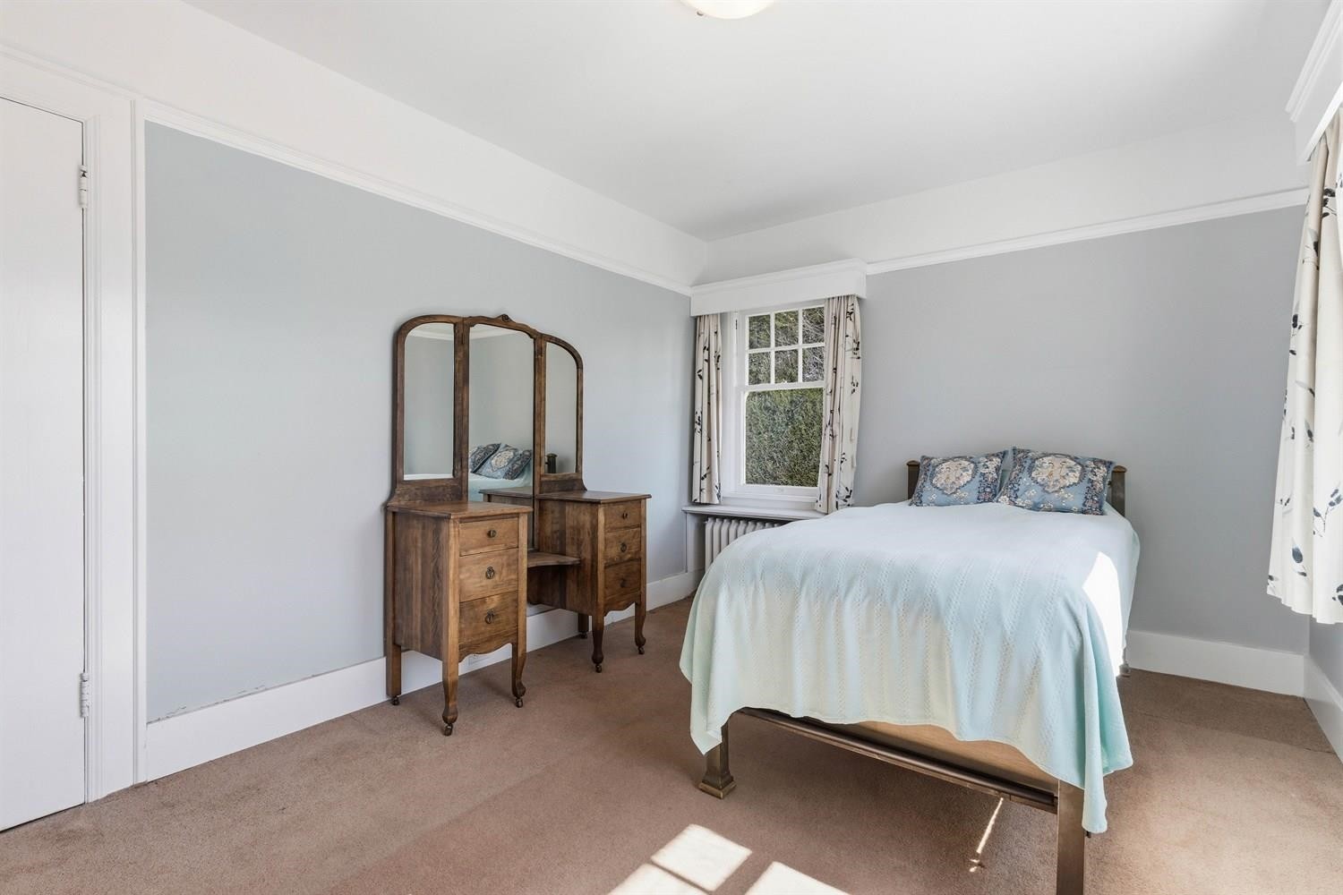 1570 36Th Avenue W, Vancouver, BC