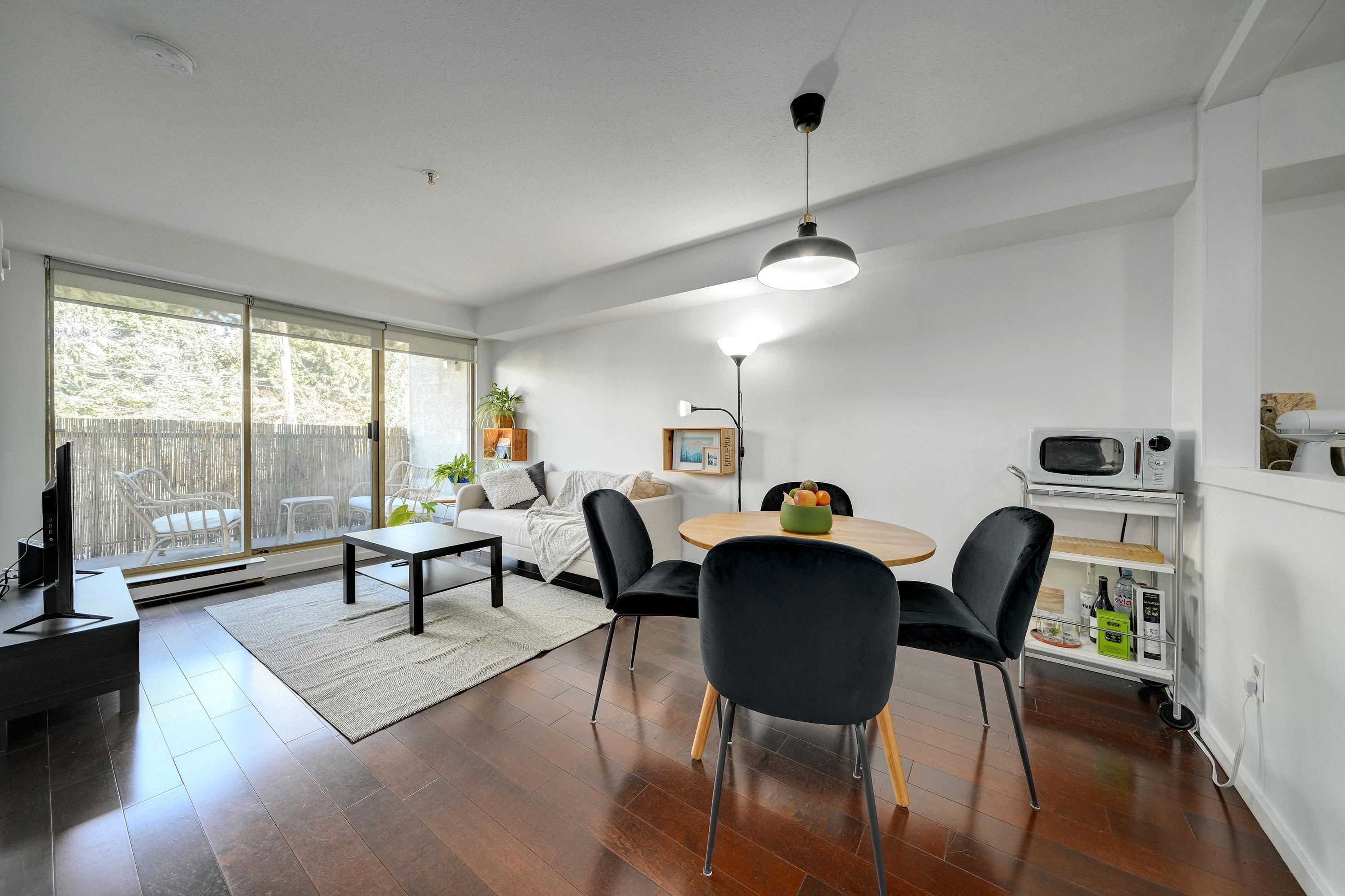 210-1099 Broadway E, Vancouver, BC