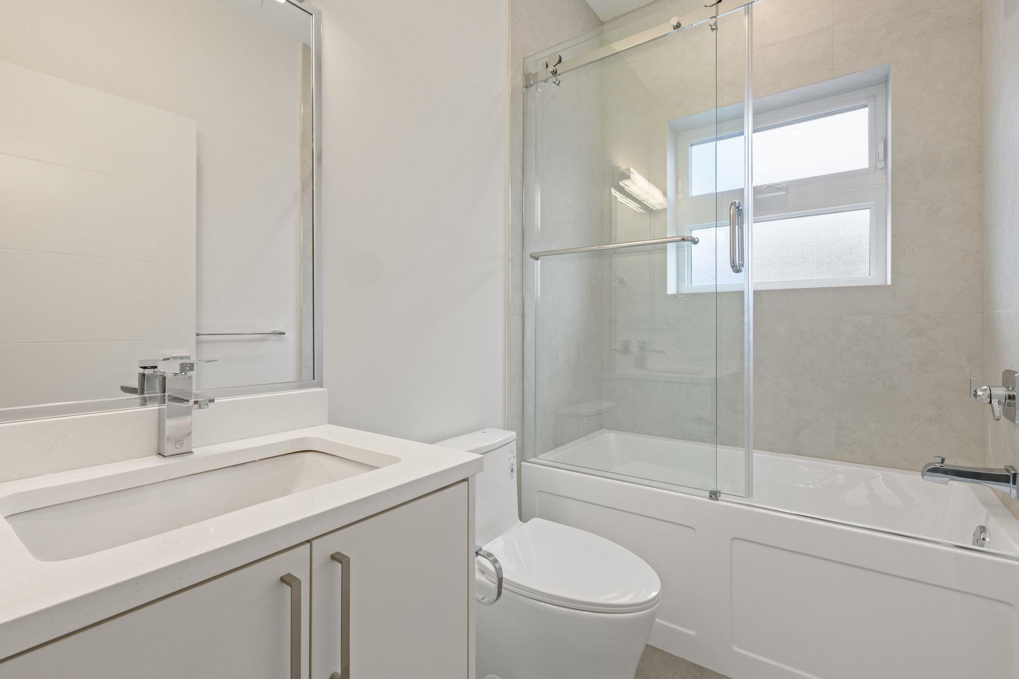 2136 Venables Street, Vancouver, BC