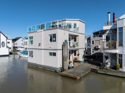 15-3459 River Road WDelta, BC V4K 4Y6