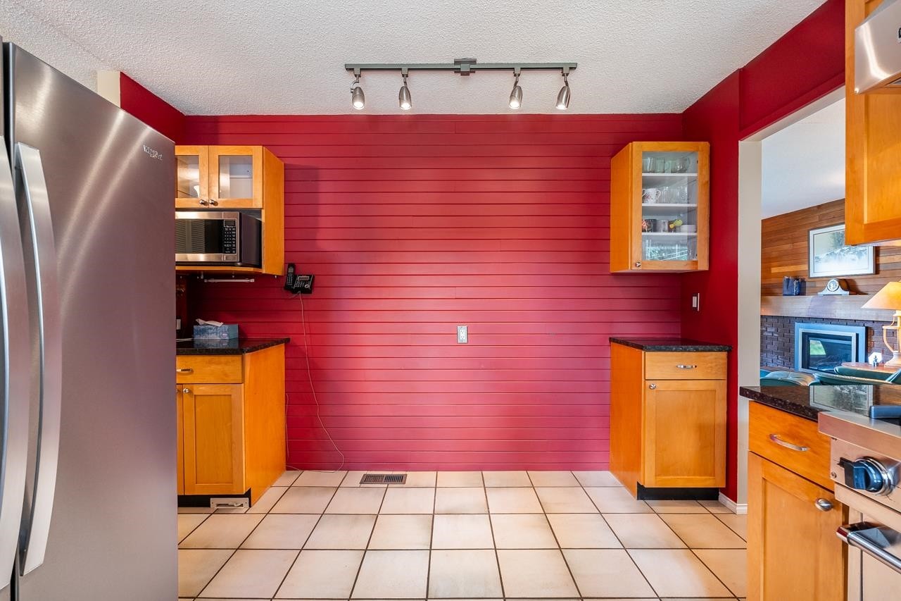 908 Stanton Avenue, Coquitlam, BC