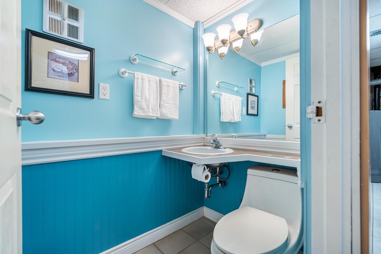 908 Stanton Avenue, Coquitlam, BC