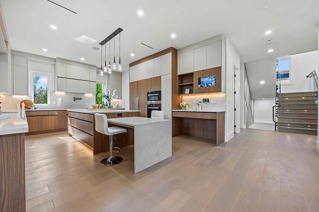 687 Folsom Street, Coquitlam, BC