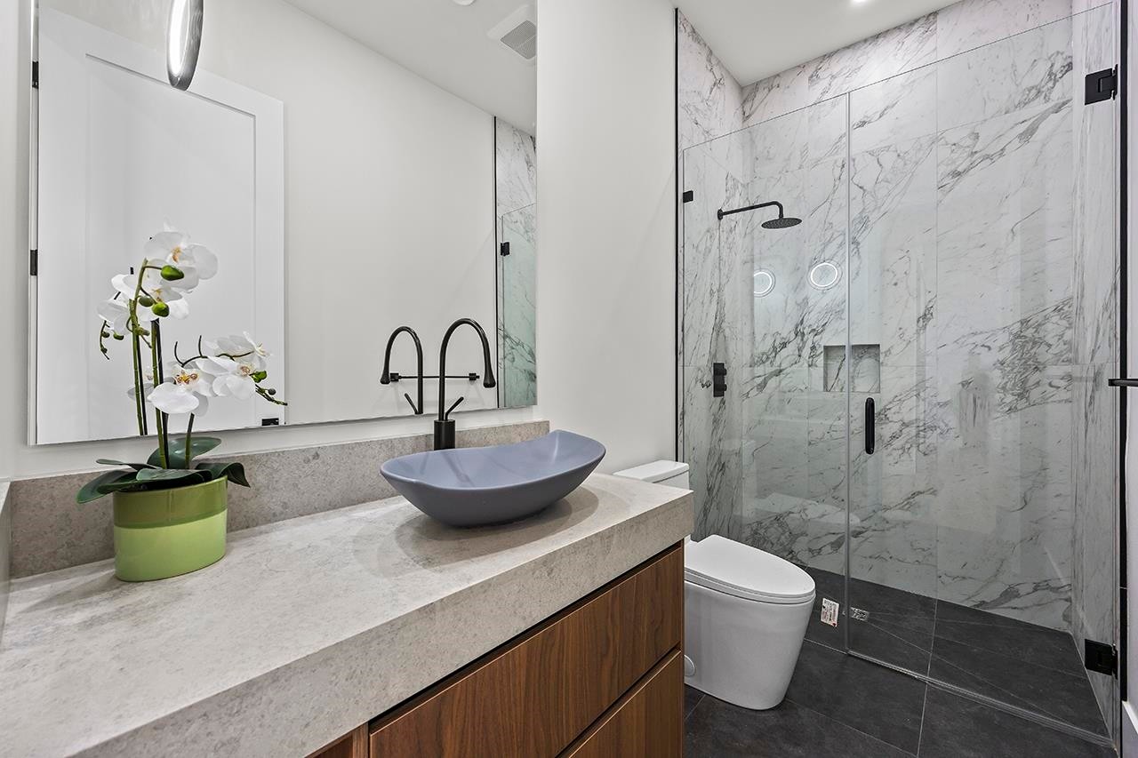 687 Folsom Street, Coquitlam, BC