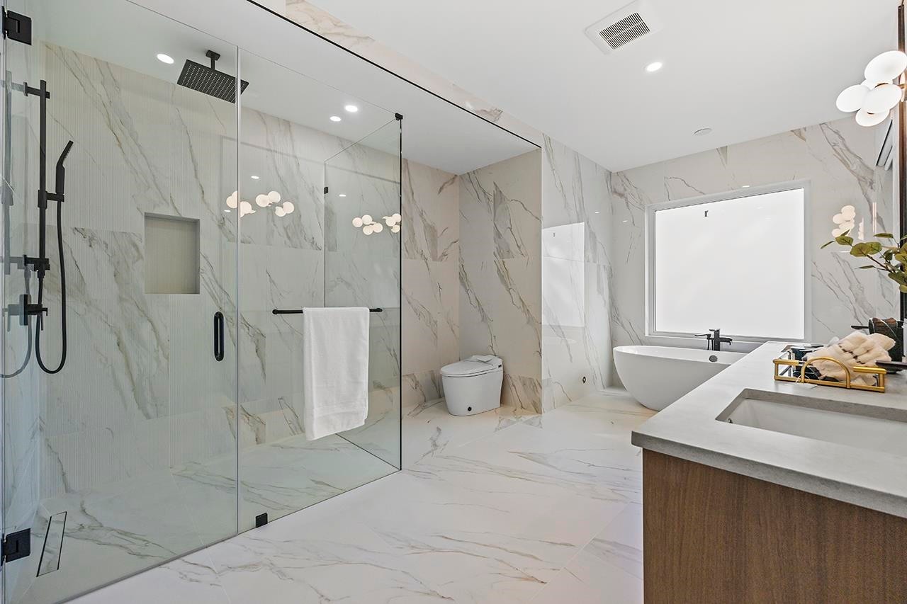 687 Folsom Street, Coquitlam, BC