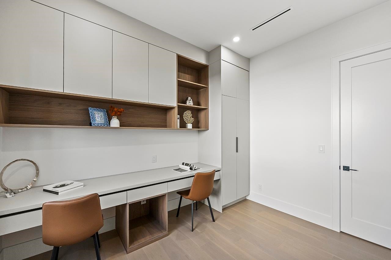 687 Folsom Street, Coquitlam, BC
