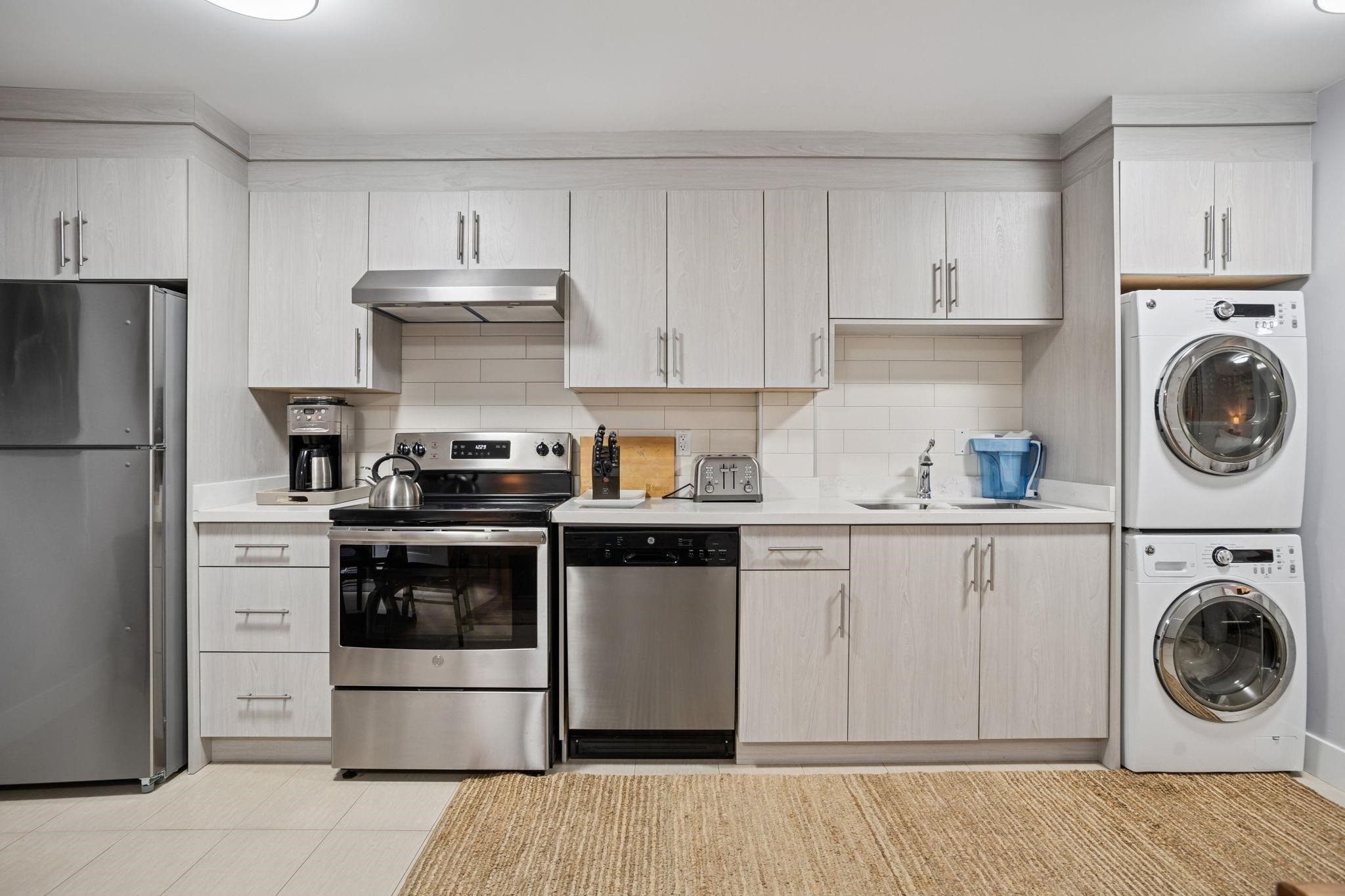 3045 59Th Avenue E, Vancouver, BC