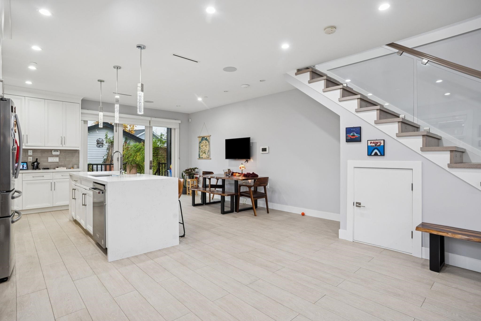3045 59Th Avenue E, Vancouver, BC
