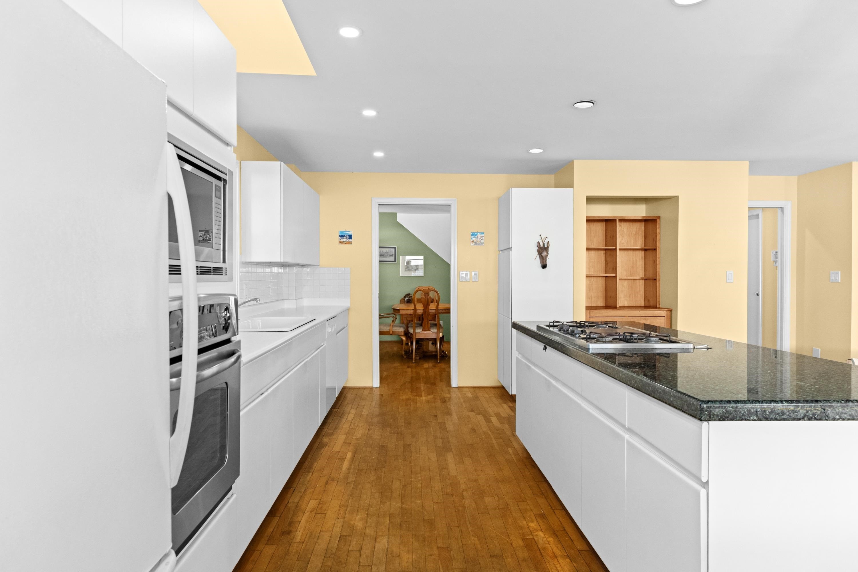 4367 15Th Avenue W, Vancouver, BC