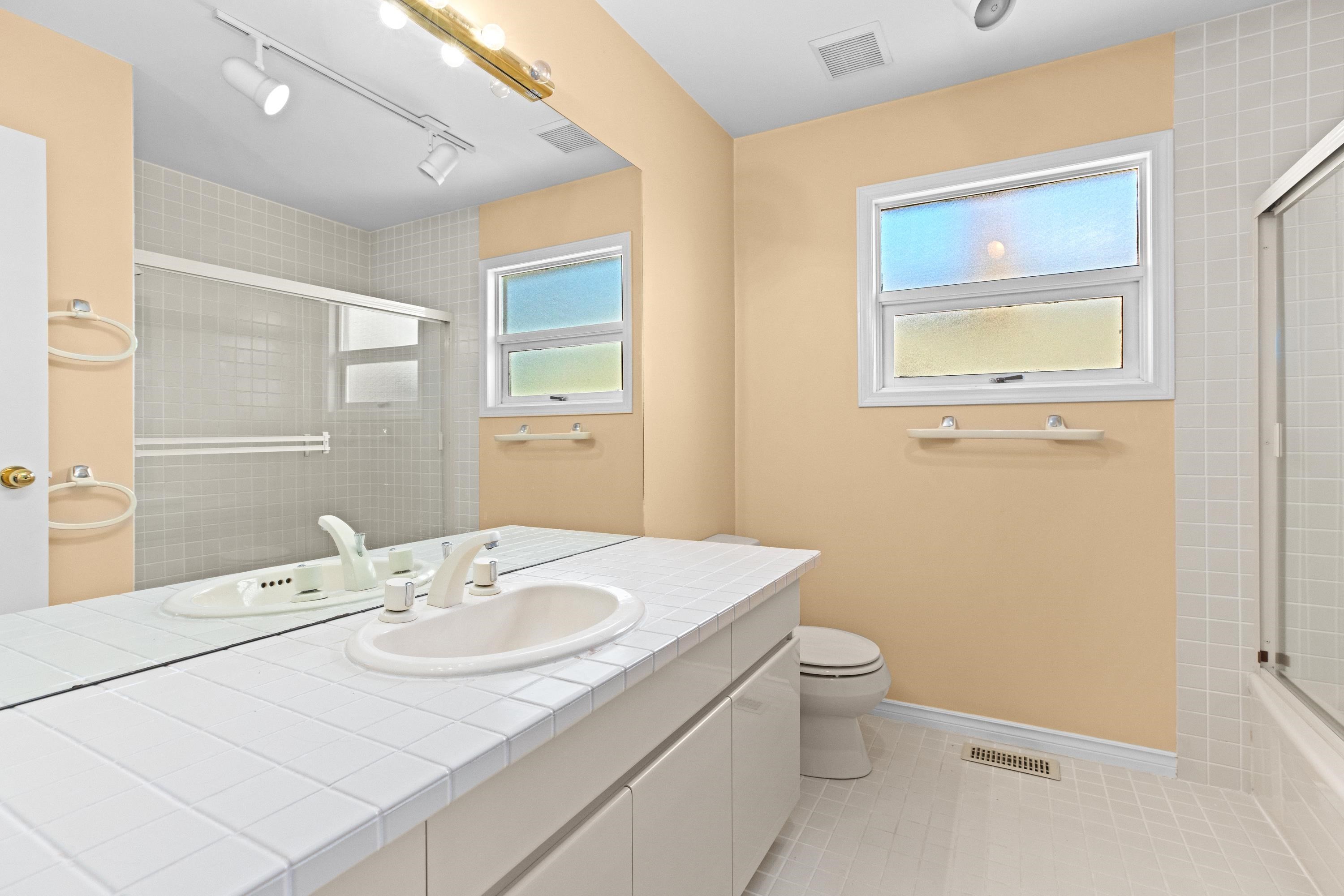 4367 15Th Avenue W, Vancouver, BC