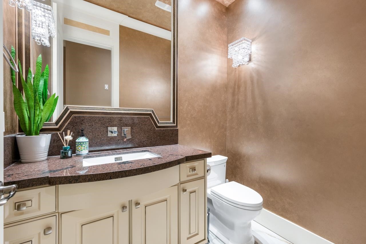 6331 Bellflower Drive, Richmond, BC