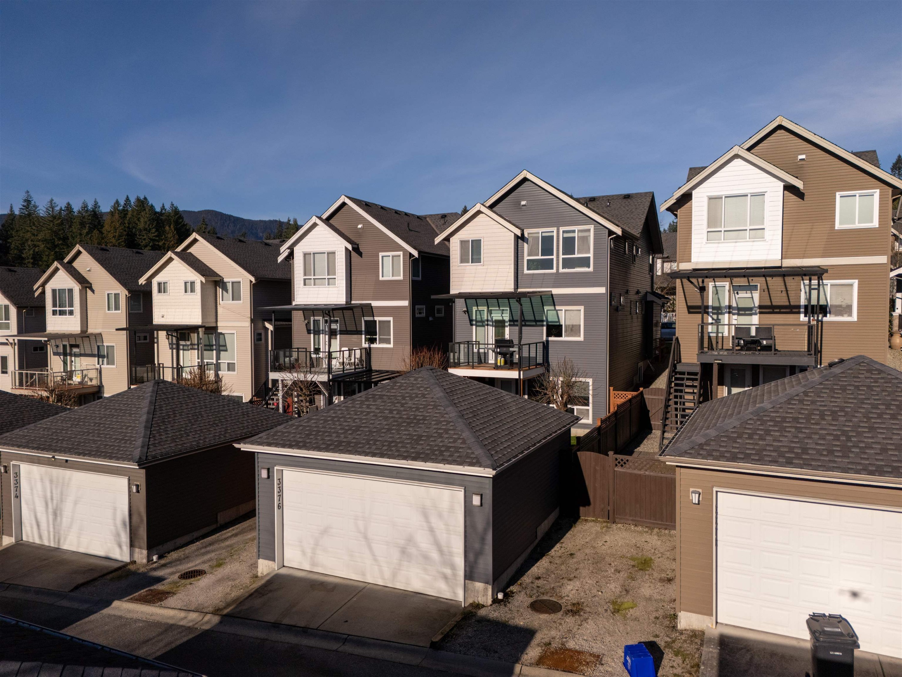 3376 Watkins Avenue, Coquitlam, BC